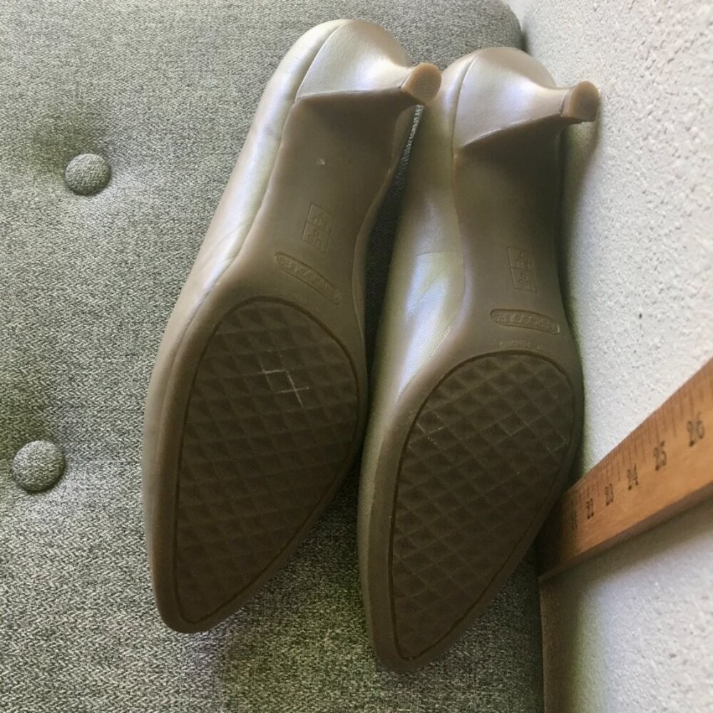 AEROSOLES Taupe Pointed-Toe Pumps - Picture 3 of 5